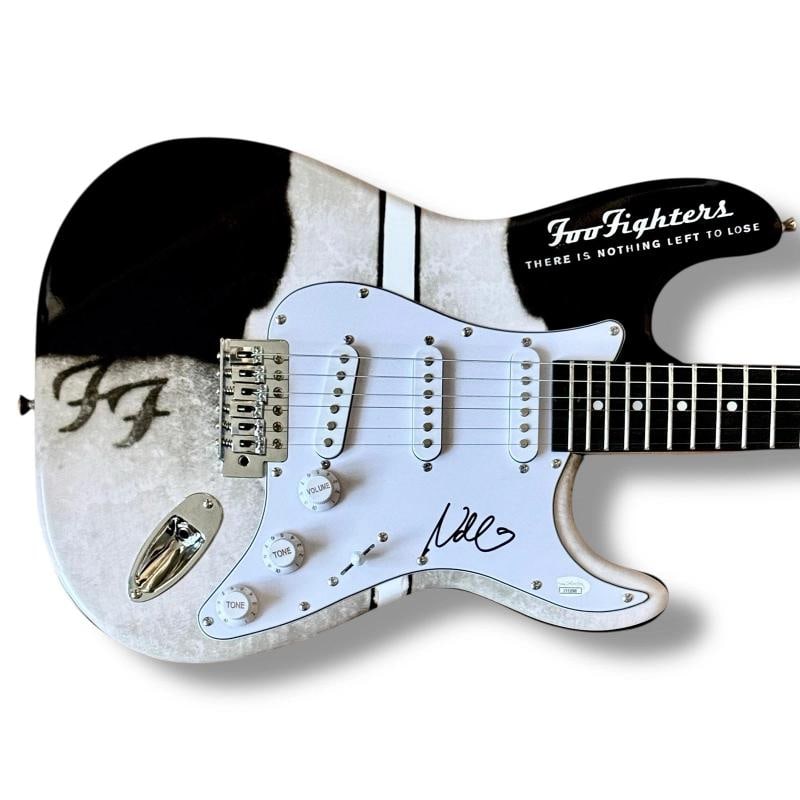 FOO FIGHTERS Signed Guitar SET OF 5! JSA COA Dave Grohl Taylor Hawkins Smear +2 - 4