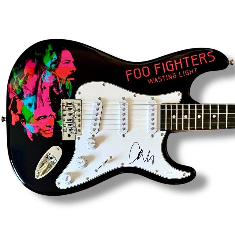 FOO FIGHTERS Signed Guitar SET OF 5! JSA COA Dave Grohl Taylor Hawkins Smear +2 - 6