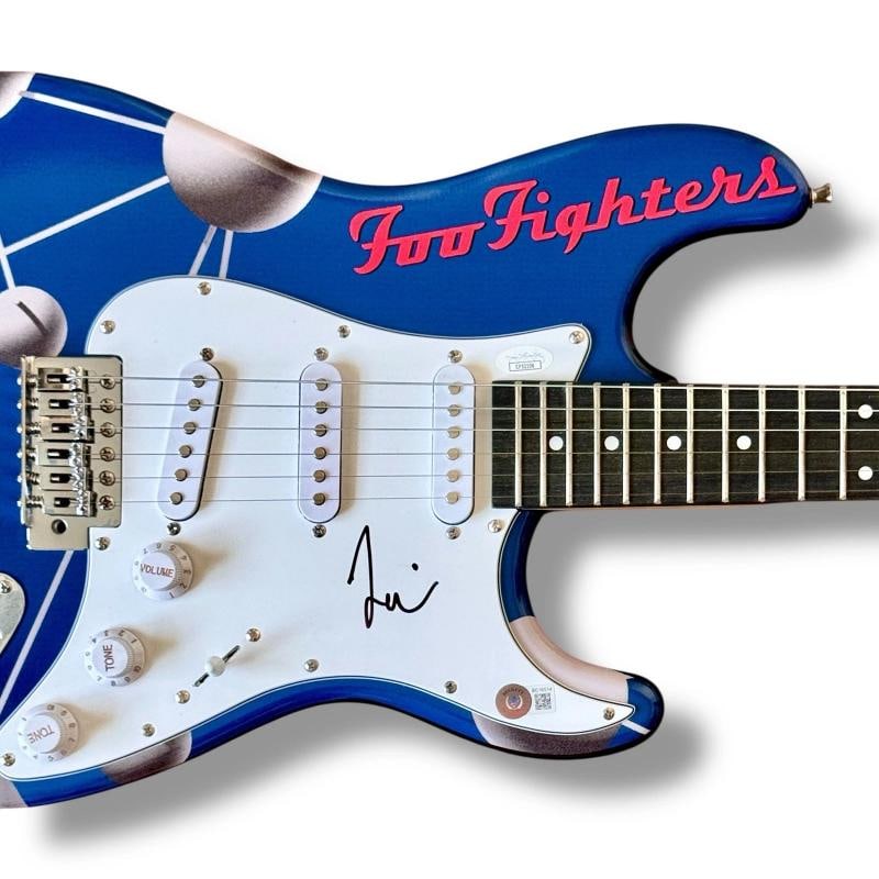 FOO FIGHTERS Signed Guitar SET OF 5! JSA COA Dave Grohl Taylor Hawkins Smear +2 - 9