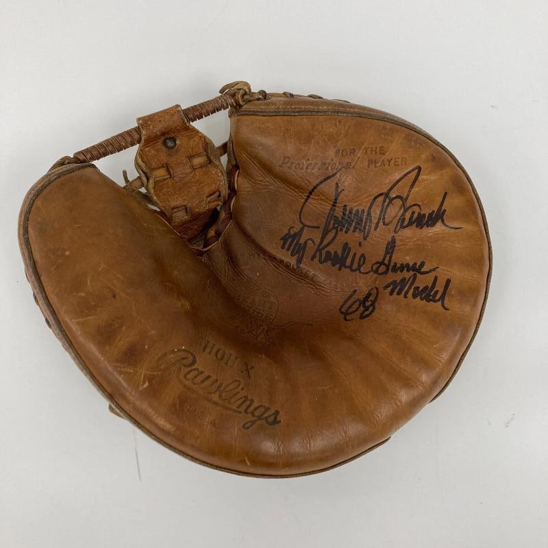 Johnny Bench Signed 1968 Rookie Game Issued Catcher's Mitt Gove JSA COA - 3