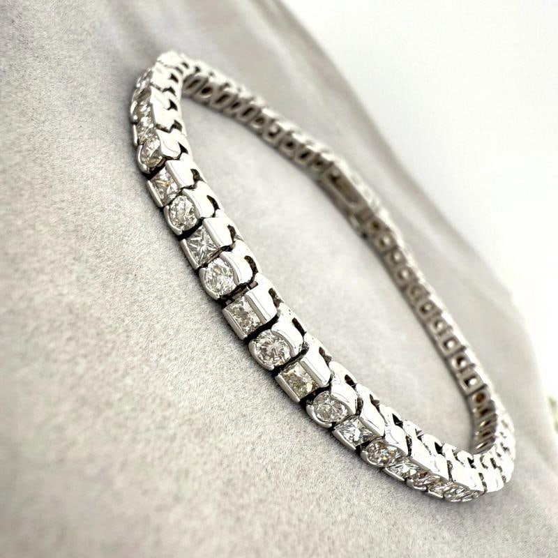Round Diamond & Princess Cut Diamond Bezel Set Tennis Bracelet 14kt White Gold - 9