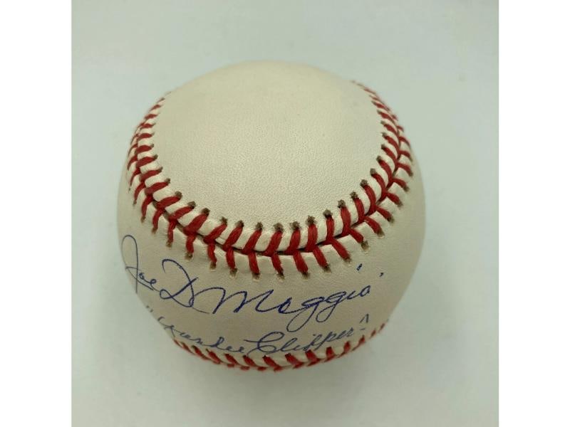 Mint Joe Dimaggio "Yankee Clipper" Signed American League Baseball #41/41 JSA - 2