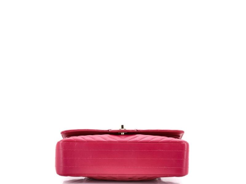 Chanel Classic Double Flap Bag Chevron Lambskin Medium - 4