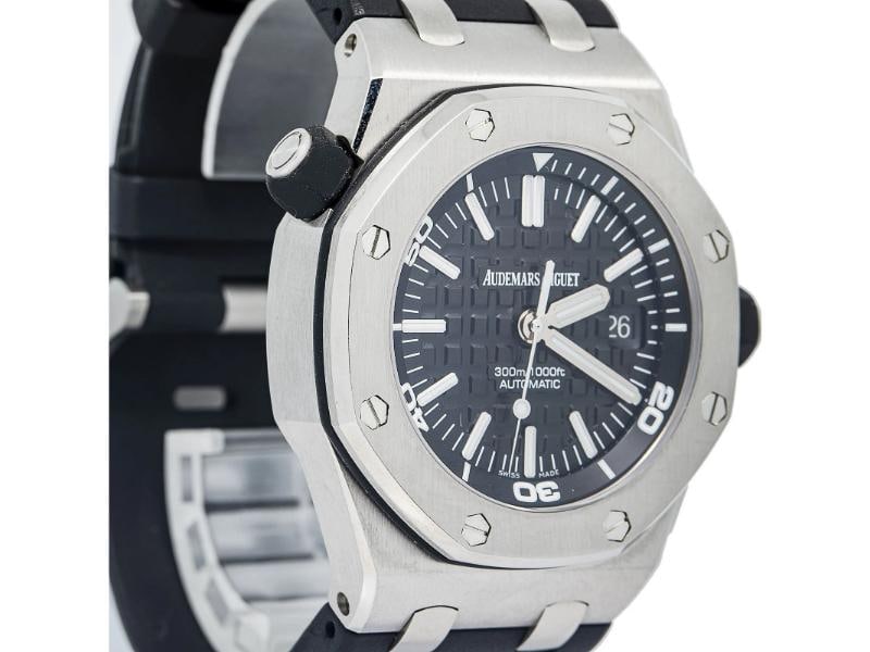 Audemars Piguet Royal Oak Offshore Diver 15703ST SS Black Dial Auto Men's 42mm - 4