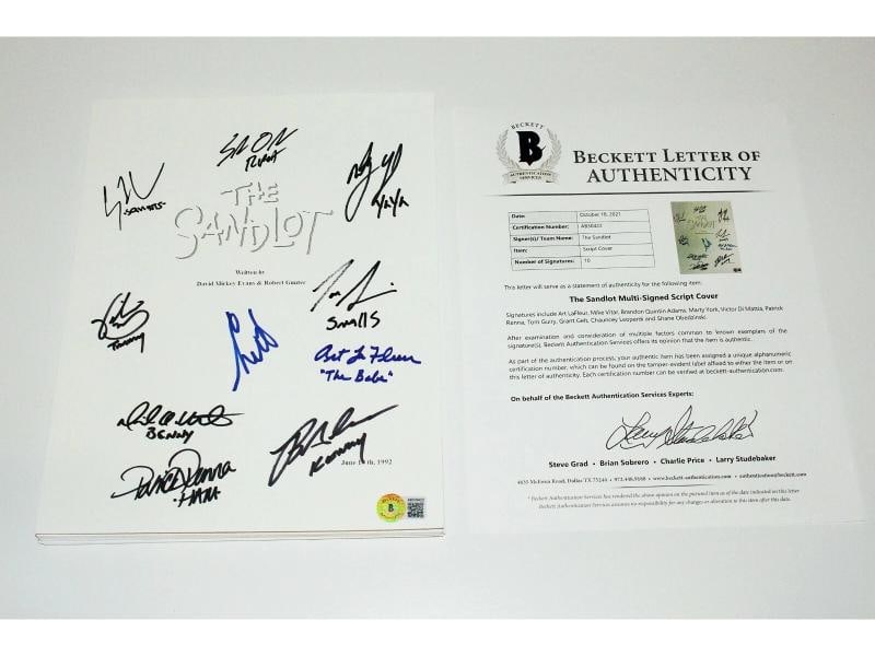 THE SANDLOT CAST SIGNED MOVIE FILM SCRIPT BECKETT COA MIKE VITAR BENNY THE JET: Original/Reproduction: Original,Autograph Authentication: Beckett,Industry: Movies,Country of Origin: United States 