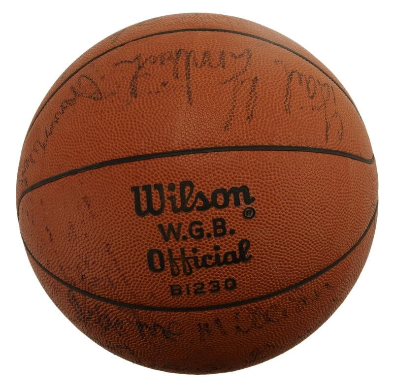 Wilt Chamberlain 1972-1973 Los Angeles Lakers Champs Team Signed Baseball JSA - 3