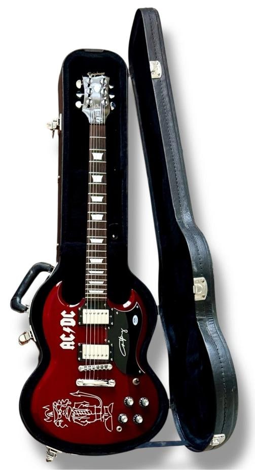 Angus Young Signed Custom Guitar (PSA COA) - 4