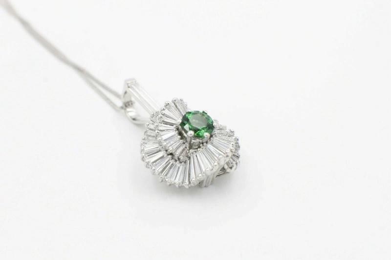 Green Tourmaline & Baguette Diamond Ballerina Pendant in Platinum $20K - 7