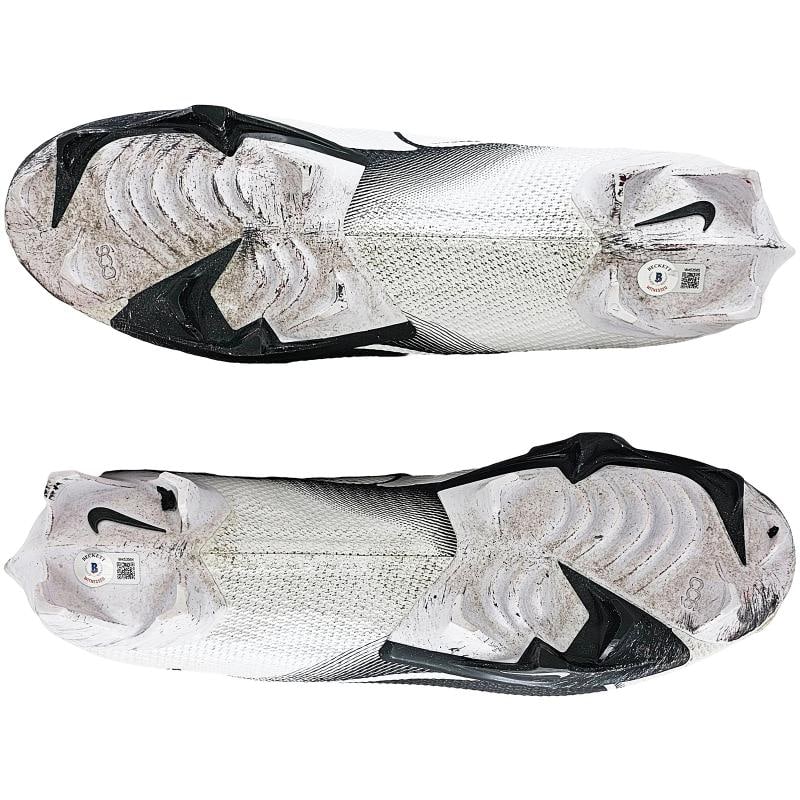 Justin Herbert Autographed Game Used Nike Vapor Cleats Chargers 11/6/22 Beckett - 6