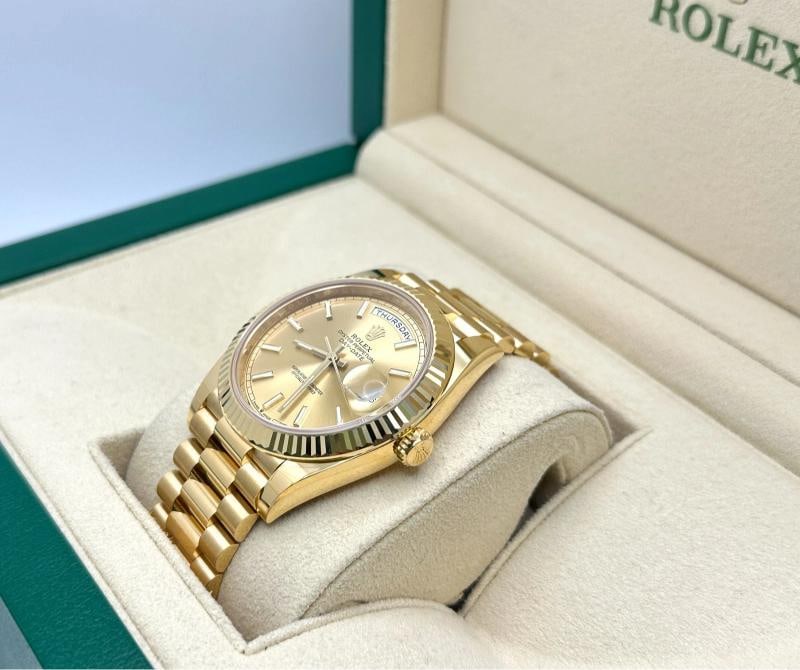 Rolex President Day Date 228238 40mm Champagne Dial 18K Yellow Gold Box Papers - 3
