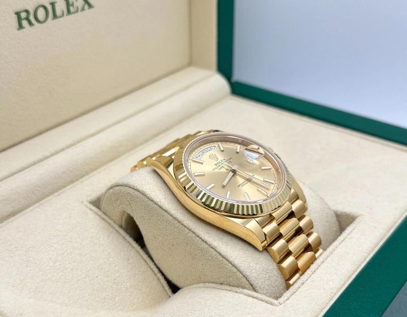Rolex President Day Date 228238 40mm Champagne Dial 18K Yellow Gold Box Papers - 4