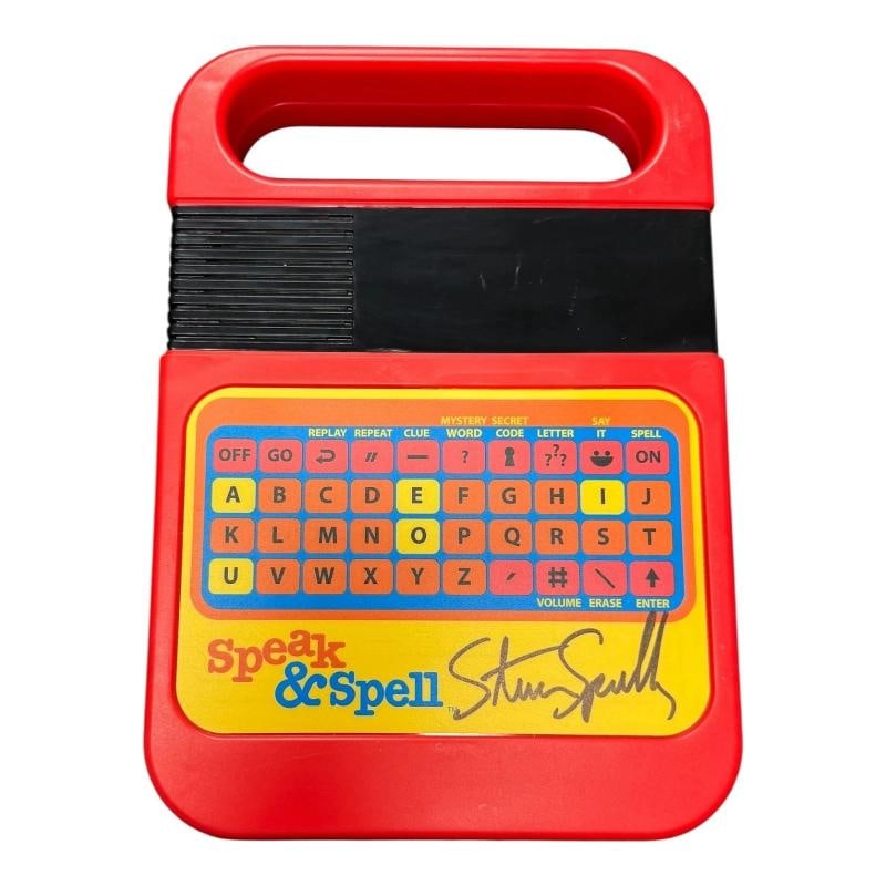 W@W L@@K Steven Spielberg Signed Autograph E.T. Speak & Spell BAS Beckett: Industry: Movies,Personalize: No,Movie: E.T.,Signed by: Steven Spielberg,Signed: Yes,Autograph Authentication: Beckett,Original/Reproduction: Original,Country of Origin: United States 
