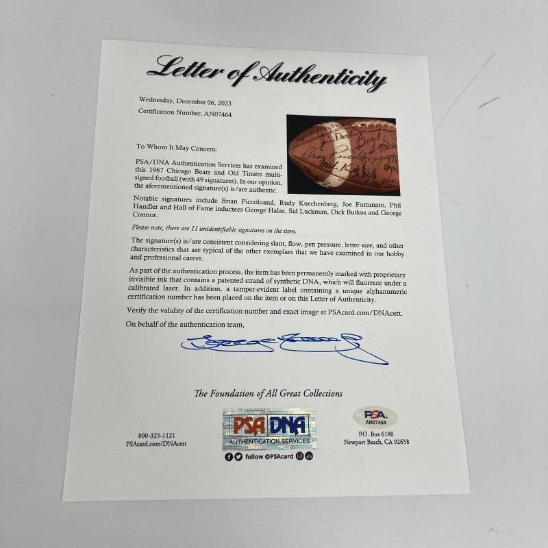 1967 Chicago Bears Team Signed Vintage Football Brian Piccolo & George Halas PSA - 2
