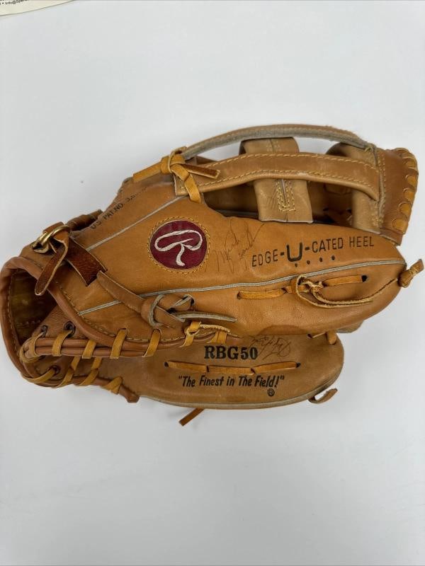 Michael Jordan Signed Rawlings 1980's Baseball Glove Auto JSA COA - 7