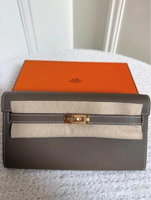 Hermes Kelly Classique To Go Wallet Etoupe Epsom Leather GHW (2023) Unworn - 12