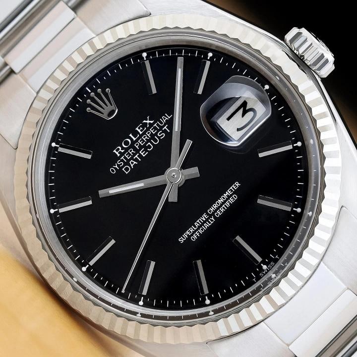 ROLEX DATEJUST 1601 BLACK DIAL 18K WHITE GOLD STAINLESS STEEL OYSTER WATCH: Condition: Pre-owned - Good,Country of Origin: Switzerland,Brand: Rolex,Department: Men's,Dial: Rolex Stick Dial Ref.,Bezel: Rolex 18K White Gold Fluted Bezel,Features: 12-Hour Dial, Acrylic Crystal,