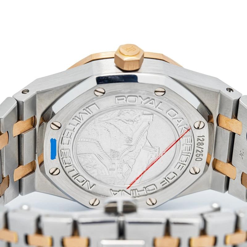 Audemars Piguet Royal Oak 26168SR Automatic Two Tone Black Dial Men's Watch 39mm - 6