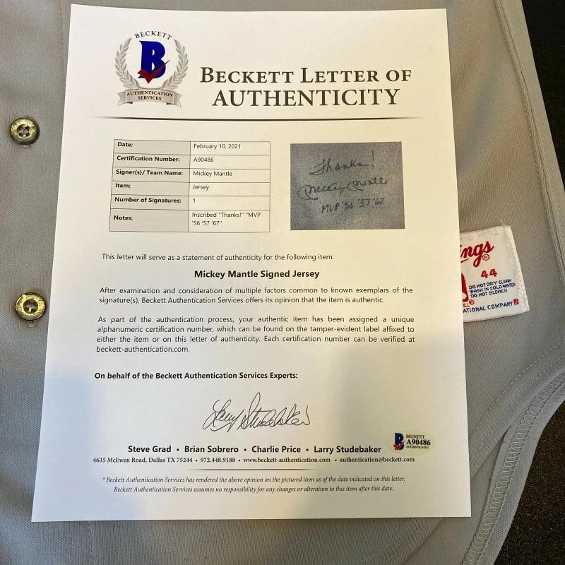 Mickey Mantle 1956, 1957, 1962 MVP Signed New York Yankees Jersey Beckett COA - 3