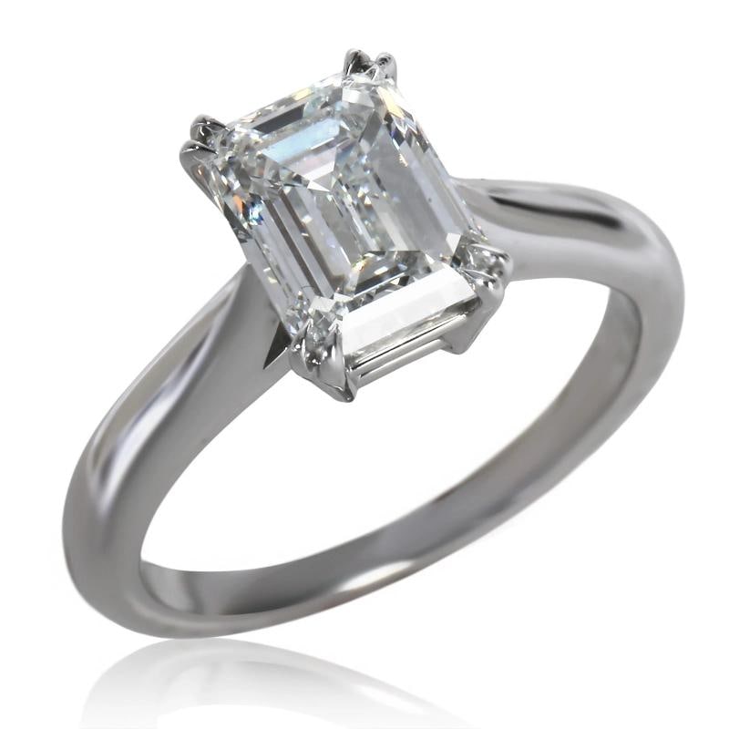 Harry Winston 1.91 ct Emerald Diamond Solitaire Engagement Ring - 4