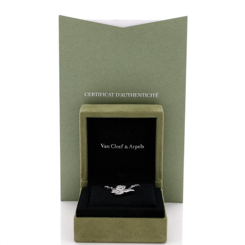 Van Cleef & Arpels Two Butterfly Pendant Necklace 18K White Gold and Diamonds - 2