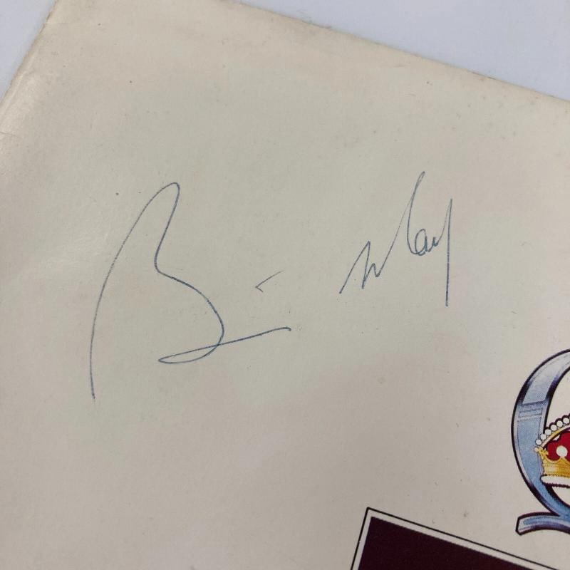 1977 Queen Freddie Mercury Multi Signed European Tour Program Beckett COA - 4