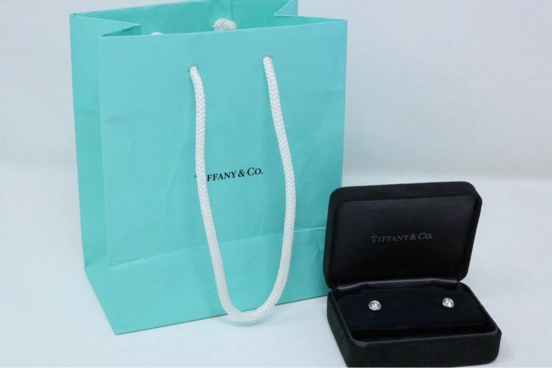 Tiffany & Co Peretti Plat .90ct VS1 Round Diamond By The Yard Stud Earrings - 2