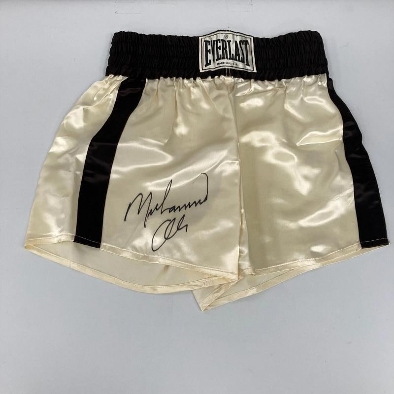 Beautiful Muhammad Ali Signed Everlast Trunks Shorts JSA COA - 2