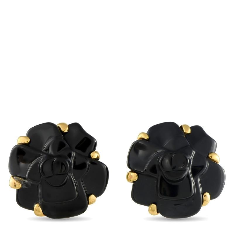 Chanel 18K Yellow Gold and Black Ceramic Camelia Earrings CH16-050825: Condition: Pre-owned - Good: This item has been gently used but is in good condition. It might have a few signs of wear, like light scratches or tarnishing. All imperfections should be shown and