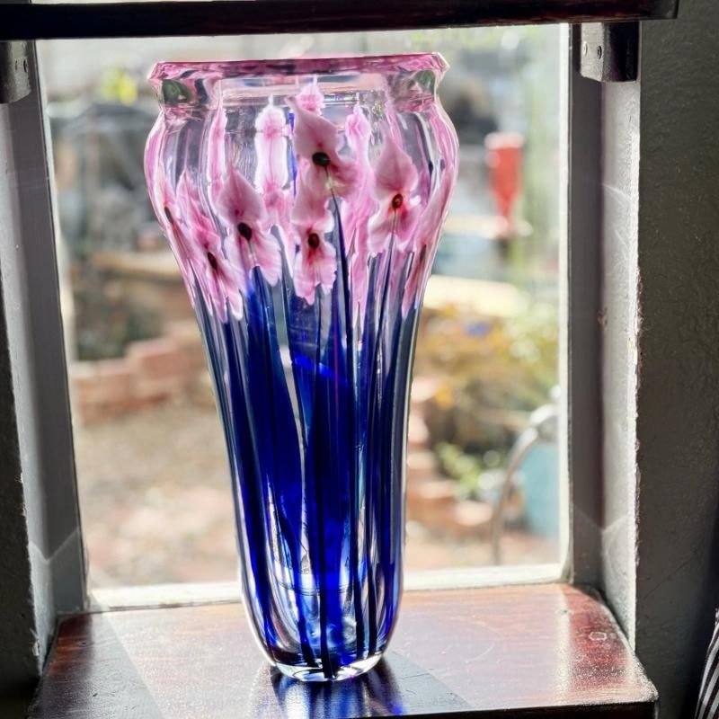 John Lotton Signed Vintage Art Glass Vase~(15"H x 7"W) - 6