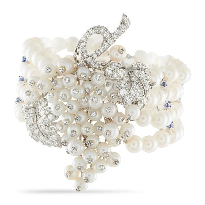 Platinum and 14K White Gold 3.20ct Diamond, Sapphire, and Pearl Bracelet: Condition: Pre-owned - Good: This item has been gently used but is in good condition. It might have a few signs of wear, like light scratches or tarnishing. All imperfections should be shown and