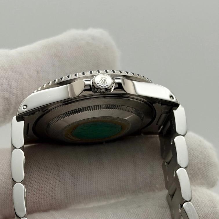 Rolex GMT Master II Pepsi 16710 40mm Black Dial Red Blue Bezel Stainless Steel - 6