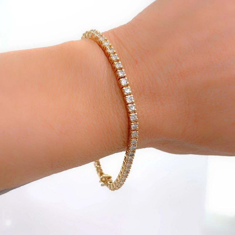 Round Brilliant Diamonds 14 kt Yellow Gold Tennis Bracelet - 2