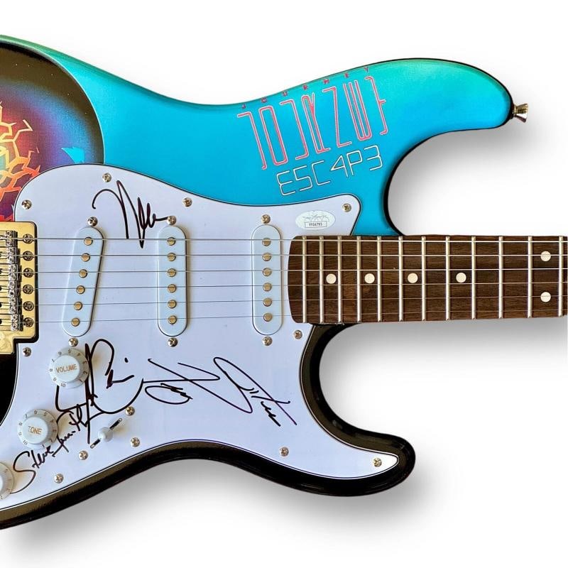 JOURNEY: Steve Perry, Neal Schon, Johnathan Cain & Steve Smith Signed Custom Guitar (JSA COA) - 2