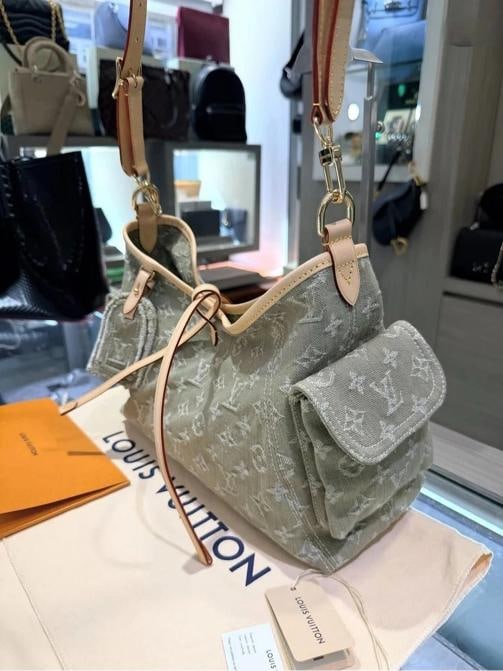 Louis Vuitton Carryall Cargo PM Khaki Denim Unworn 2026 - 2