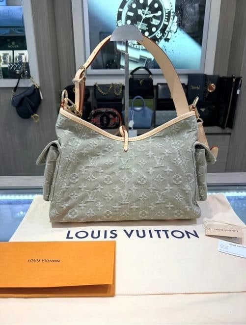 Louis Vuitton Carryall Cargo PM Khaki Denim Unworn 2026 - 4