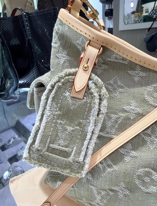 Louis Vuitton Carryall Cargo PM Khaki Denim Unworn 2026 - 8