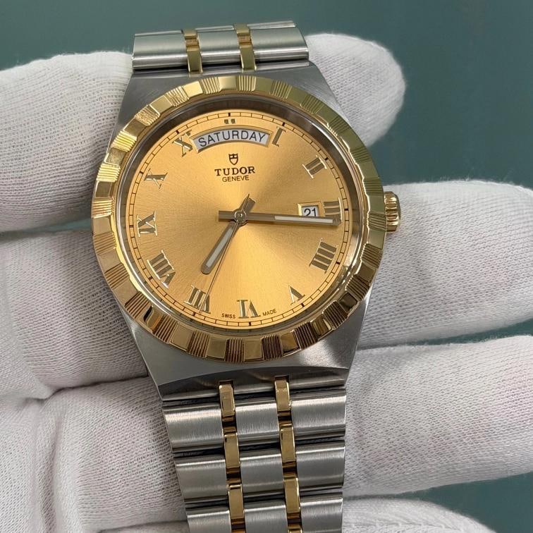 2024 Tudor Royal Day Date 28603 41mm Champagne Dial 18K Gold Steel Box Paper - 3