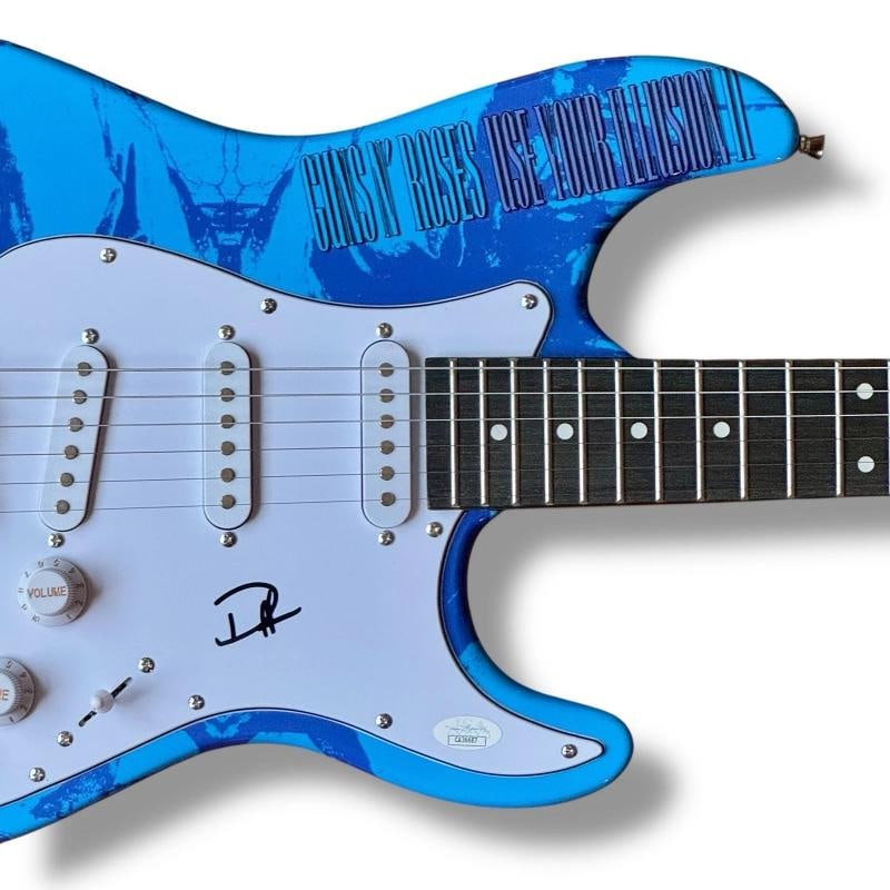 GUNS N ROSES Signed Guitar SET OF 5 JSA COA Axl Rose Slash Duff Izzy Stradlin +1 - 7