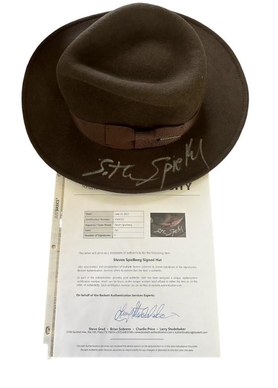 STEVEN SPIELBERG SIGNED AUTOGRAPH INDIANA JONES HAT BECKETT BAS: Industry: Movies,Personalize: No,Movie: RAIDERS OF THE LOST ARK,Signed by: STEVEN SPIELBERG,Autograph Authentication: Beckett,Original/Reproduction: Original,Country of Origin: United States 