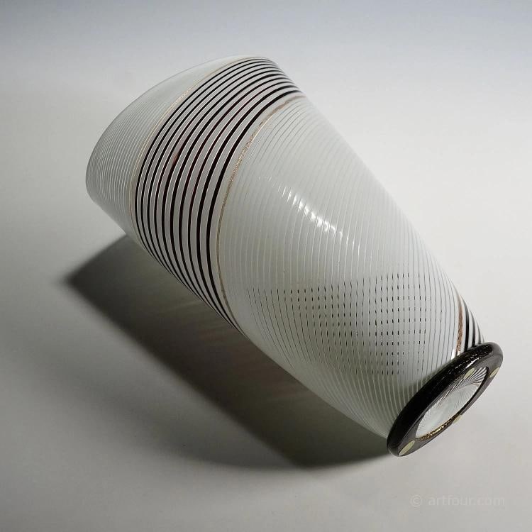 Dino Martens for Aureliano Toso Vase in Filigree Glass ca. 1950s - 8