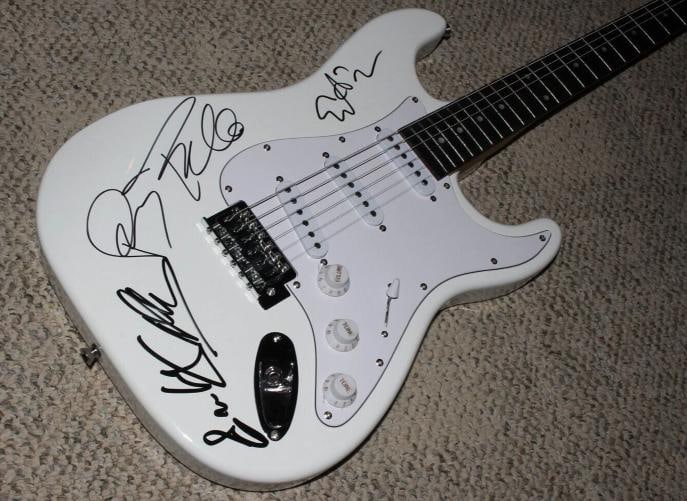 JANE'S ADDICTION BAND SIGNED ELECTRIC GUITAR x4 BECKETT COA PERRY DAVE NAVARRO++ - 5