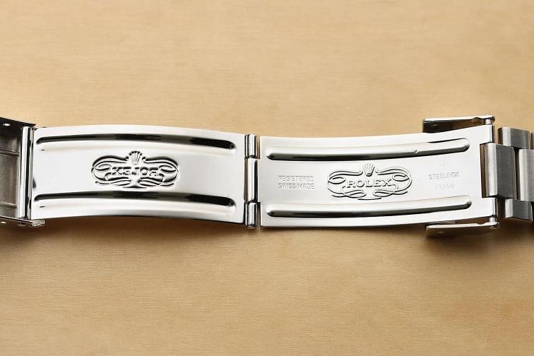 2009 CARD ROLEX SUBMARINER DATE 16610LV NO HOLES 40MM GREEN KERMIT STEEL WATCH - 12