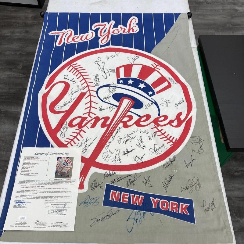 1998 New York Yankees World Series Champs Team Signed Large Pennant 44 Sigs JSA: 44 signatures Key signers include Derek Jeter Mariano Rivera Bernie Williams Joe Torre Tim Raines Paul ONeill Jorge Posada Tino Martinez Darryl Strawberry David Wells Joe Girardi Andy Pettite Mel Stot