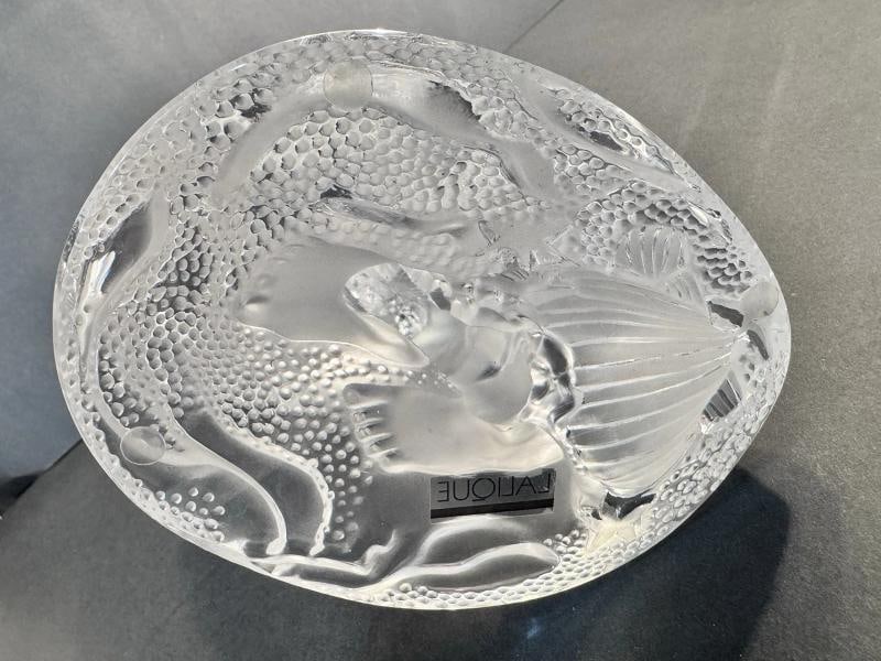LALIQUE Signed At Glass Crystal Sculptue Edition Of 999175H x 55L x 55W - 16
