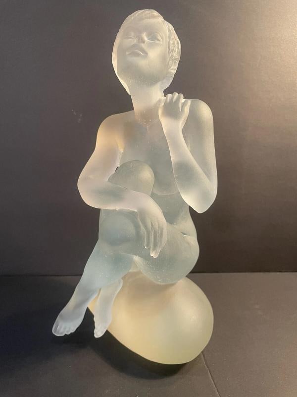 Daum France Crystal Art Glass Sculpture1175H x 6L: Condition UsedCountry of Origin FranceBrand DaumType FigurineOriginalLicensed Reproduction OriginalSigned YesItem Height 1175‚Color pastelsMaterial CrystalFeatures Limited EditionItem