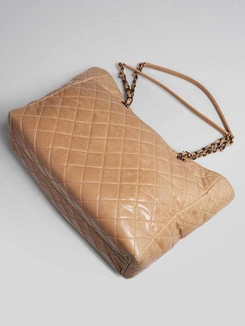 Chanel Beige Quilted Glazed Leather Front Pocket Large Tote Bag - 3