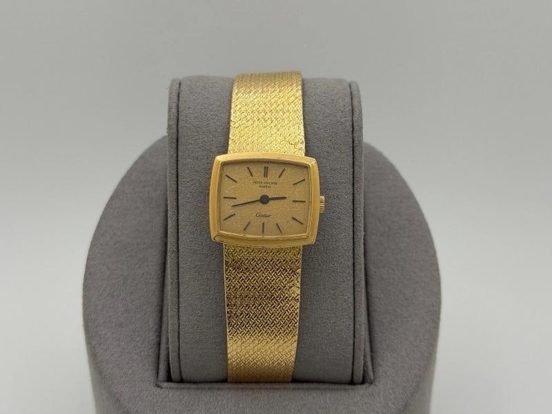 Vintage Patek Philippe Ladies 33521 RARE Cartier Signed Dial 18k Yellow Gold - 3