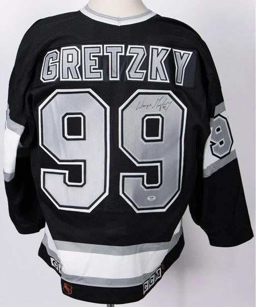 Wayne Gretzky Signed Los Angeles Kings Authentic Game Model Jersey PSA DNA (1 of 7)