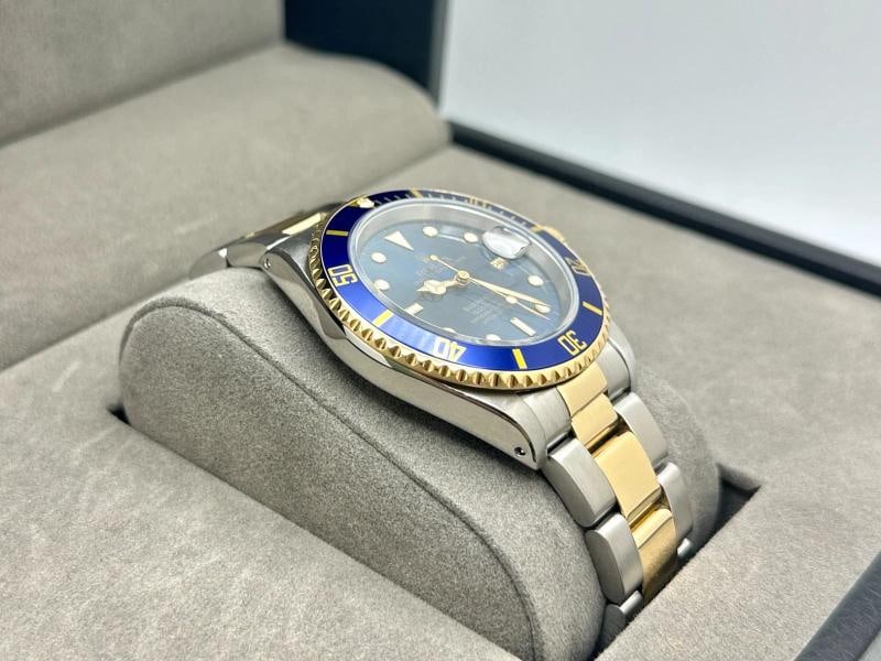 Rolex Submariner Date Blue 16613 40mm Tropical Faded Blue Dial 18k Gold Steel - 4