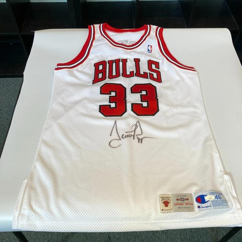 Scottie Pippen Signed 199495 Pro Cut Chicago Bulls Jersey JSA COA - 3